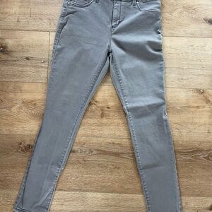 Women's Gray Jeans